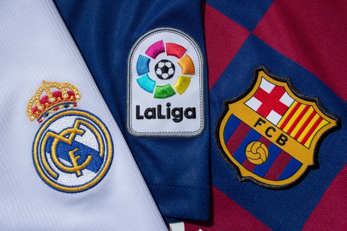 Известен стартовый состав команд на матч "Барселона" - "Реал Мадрид"
