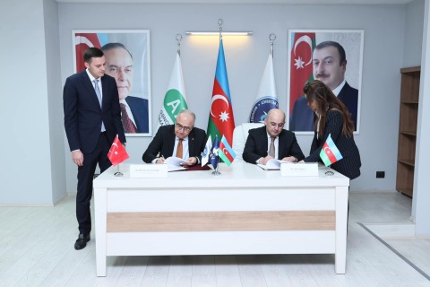 Между федерациями волейбола Азербайджана и Турции подписан документ о сотрудничестве - ФОТО