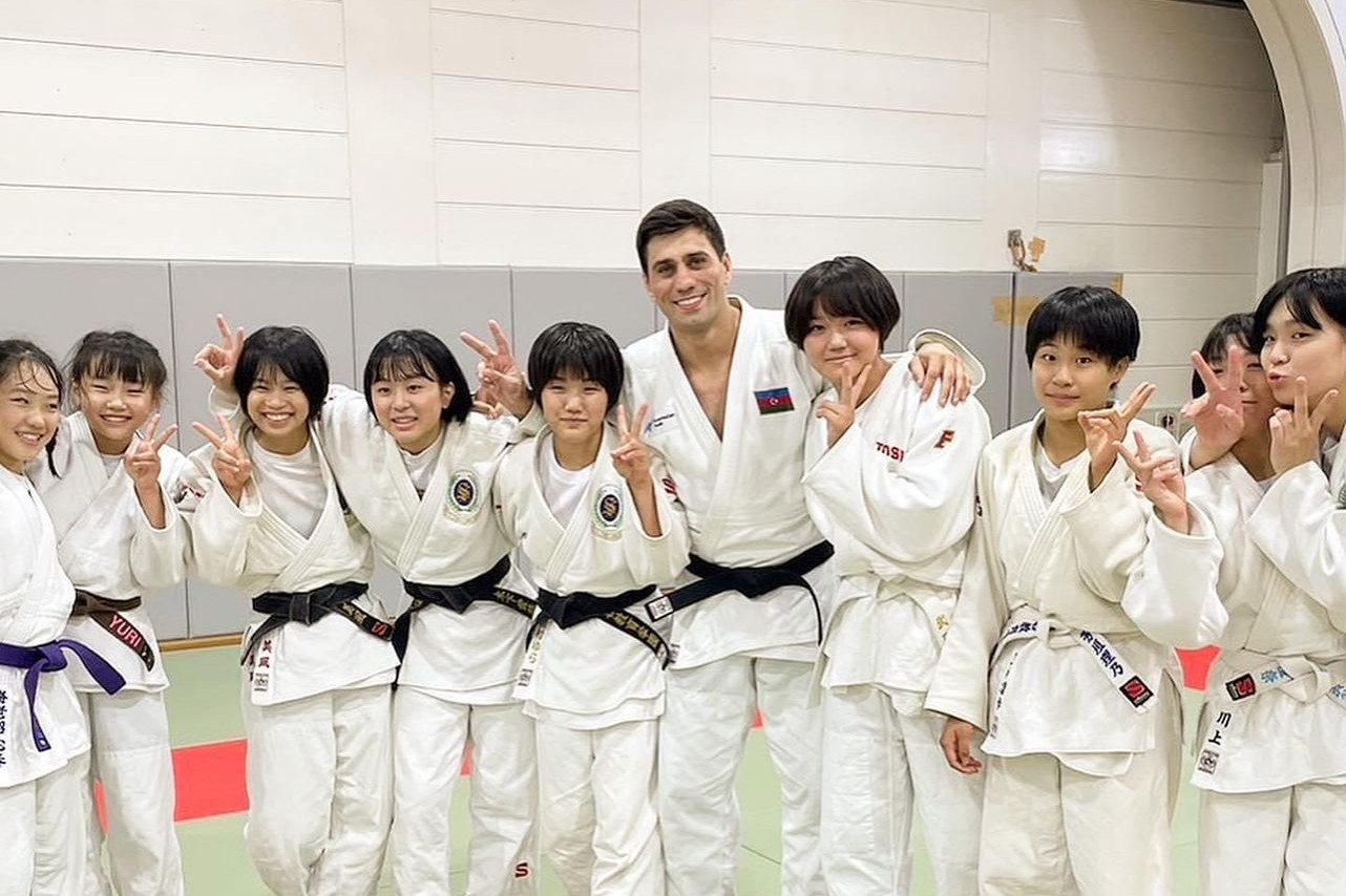 Rustam Orujov passed the course of the Japanese judo legend
