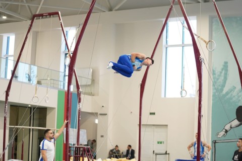 Первые награждения на чемпионате Азербайджана по спортивной гимнастике - ФОТО