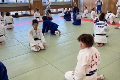 Training of female judokas continues in Japan - PHOTO