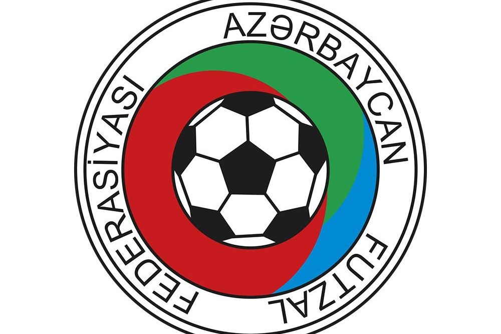 В Азербайджане открывается "трансферное окно"