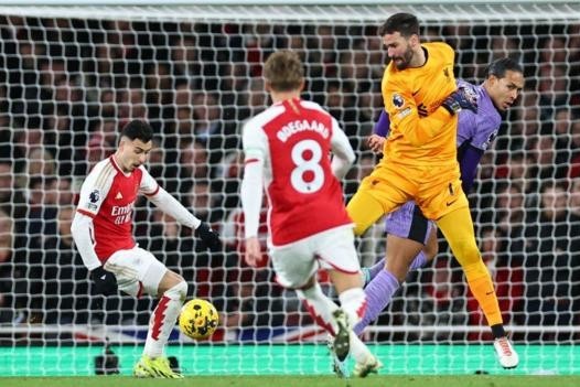 Arsenal ended the 15-game streak of Liverpool - VIDEO