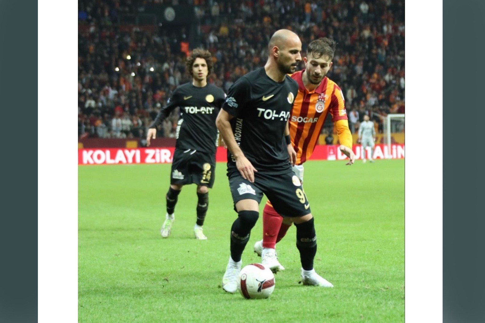 Offer from Diniyev to the player of Galatasaray