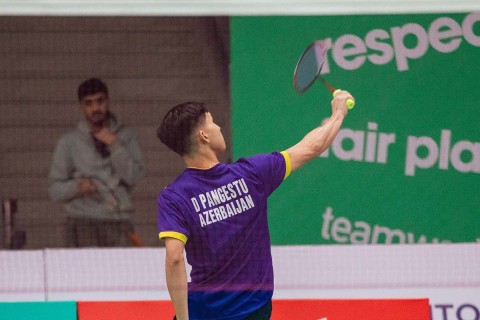 Badmintonçumuz 1/8 finalda - FOTO - VİDEO