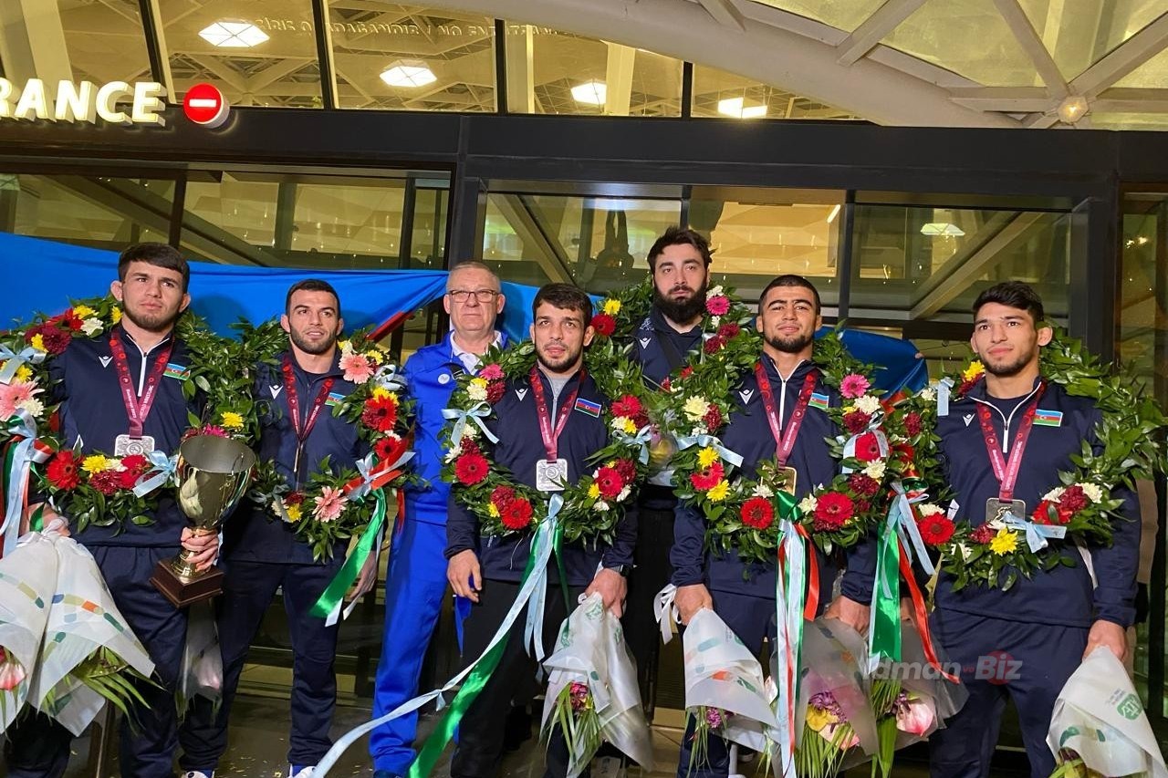 Azerbaijani record setter wrestlers returned from European Championship