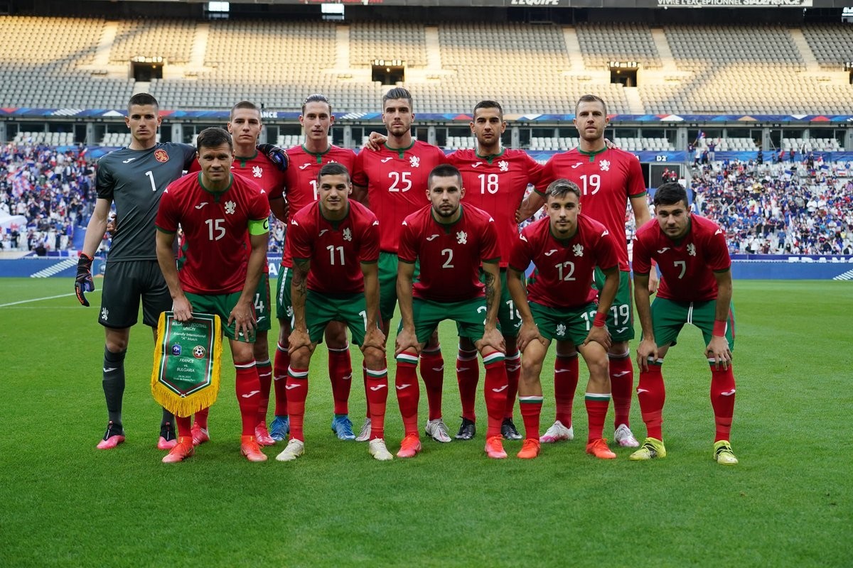 Bolqarıstan millisi Bakıya 26 futbolçu gətirir - HEYƏT