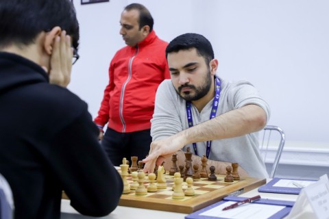 В чемпионате Азербайджана принимают участие 20 шахматистов - ФОТО