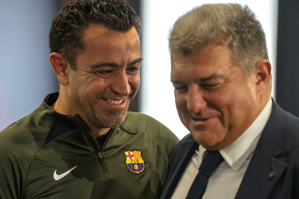 Laporta da təsdiqlədi: "Xavi “Barselona”da qalacaq"