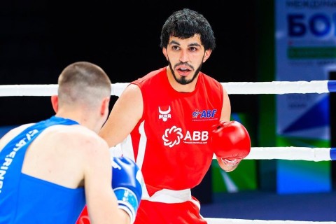 2 Azerbaijani boxers in the final, 3 won bronze in Khabarovsk - FOTO