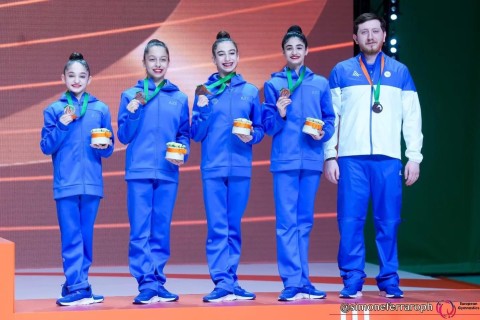 Азербайджан завоевал бронзу в первый день чемпионата Европы