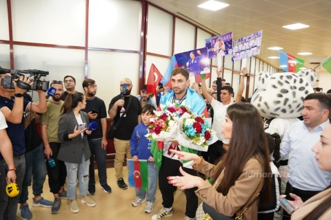 Рекордсмен азербайджанского дзюдо вернулся на родину - ФОТО - ВИДЕО