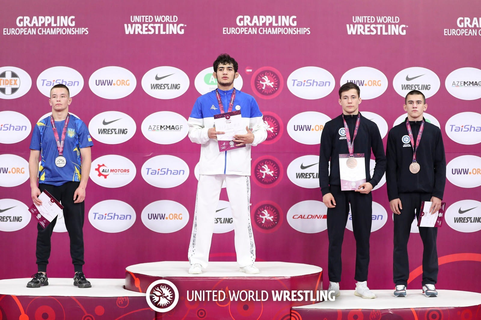Avropa çempionatında millimizdən daha 4 medal - FOTO