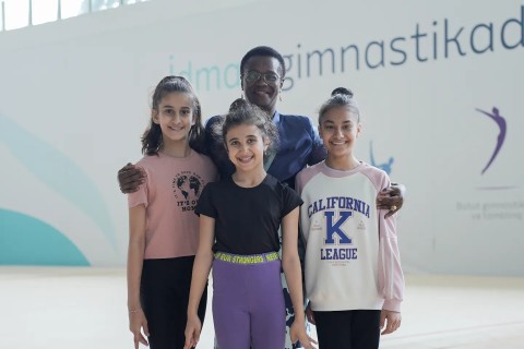 Odet Esembe Engoulou Milli Gimnastika Arenasında - FOTO
