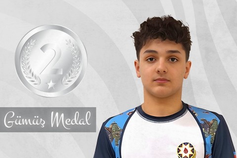 Али Велиев завоевал серебряную медаль