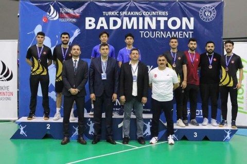 Наши бадминтонисты завоевали в Анкаре 9 медалей - ФОТО