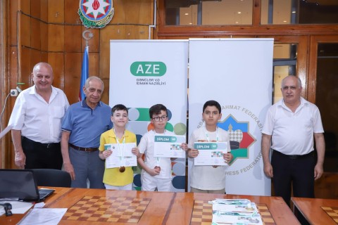 Сильнейшие молодые шахматисты в Азербайджане - ФОТО