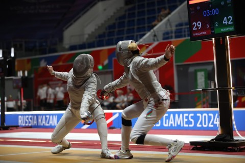 Sablyaçılardan Kazanda bürünc medal - FOTO