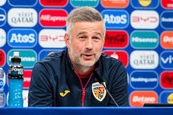 Главный тренер Румынии все отрицает
