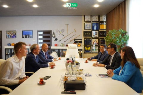 Fərid Qayıbov FIDE prezidenti ilə görüşüb - FOTO
