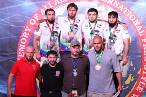 Ənənəvi turnirdə 5 medal - FOTO