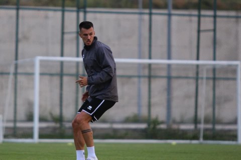 Neftchi continue training in Erzurum - PHOTO