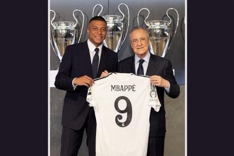 Kylian Mbappé officially signs for Real Madrid - PHOTO - VIDEO