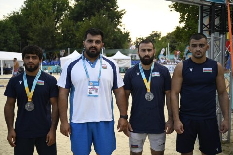Güləşçilərimizdən Rumıniyada 2 gümüş medal - FOTO
