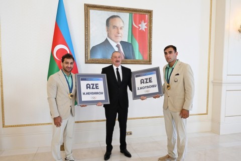 President Ilham Aliyev received Azerbaijani athletes who won medals at Paris Summer Olympic Games and their coaches - VIDEO - PHOTO