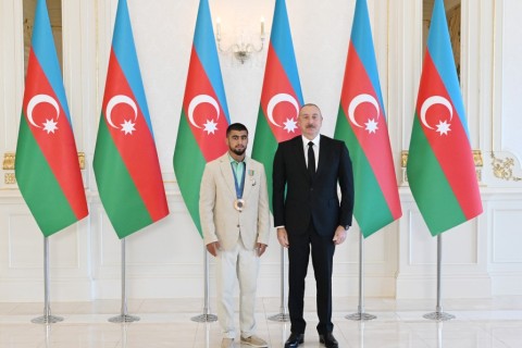 President Ilham Aliyev received Azerbaijani athletes who won medals at Paris Summer Olympic Games and their coaches - VIDEO - PHOTO