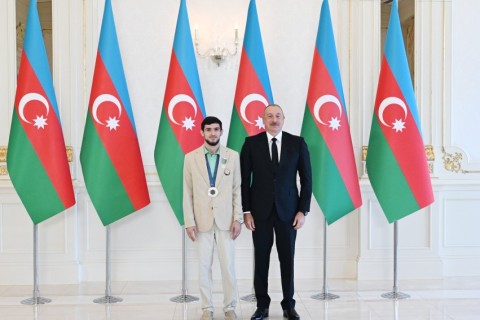 President Ilham Aliyev received Azerbaijani athletes who won medals at Paris Summer Olympic Games and their coaches - VIDEO - PHOTO