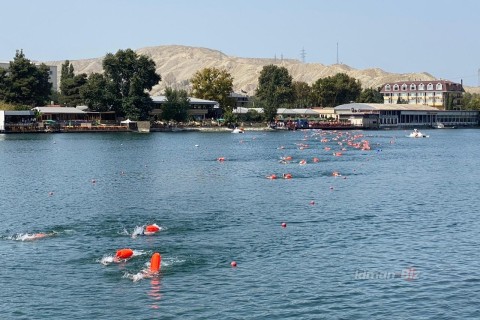 "Let's cross Kur?!" The awarding ceremony of the open water swimming competition was held - PHOTO