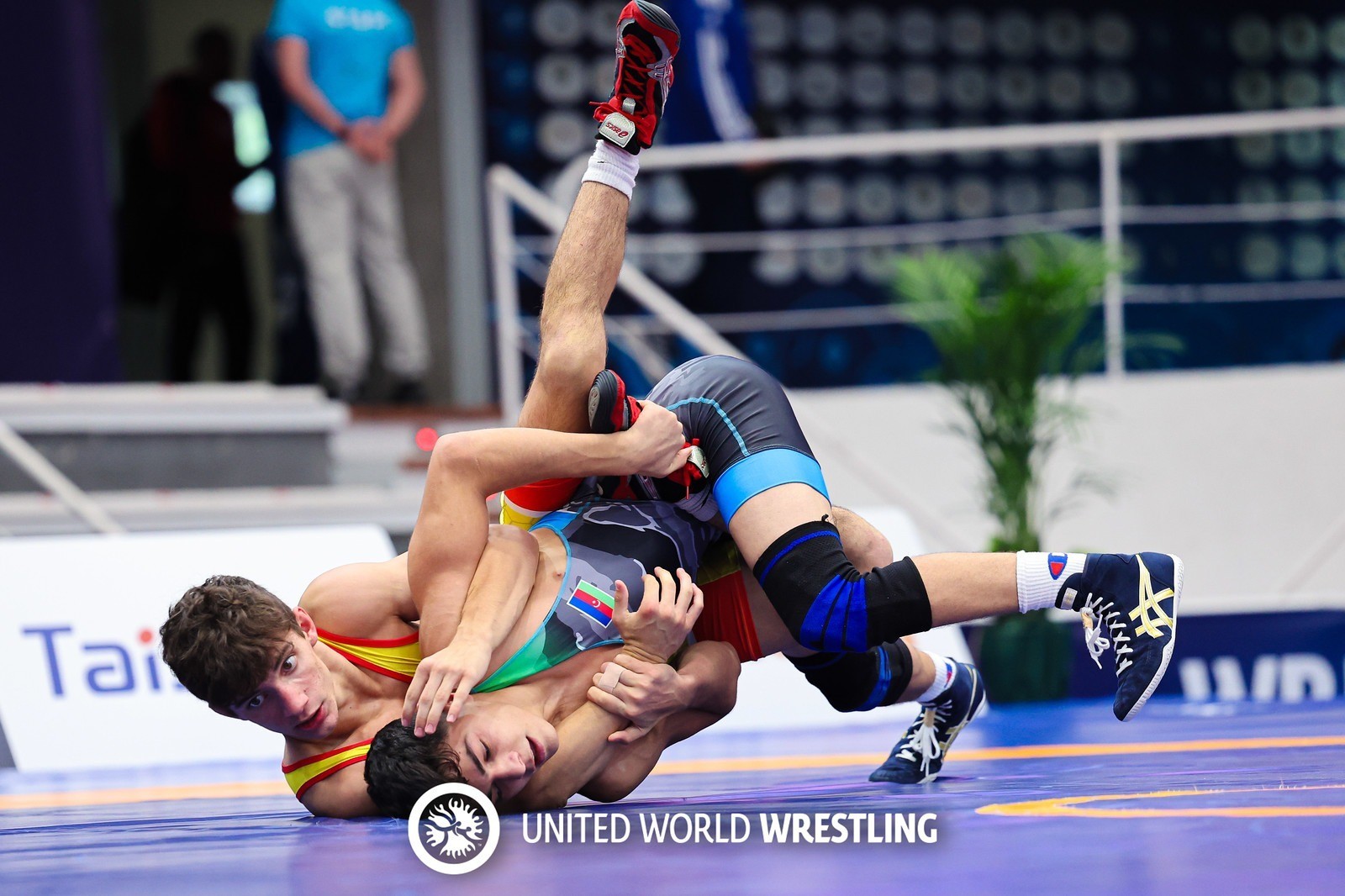 World championship: Novruzov is in the semi-finals, 3 Azerbaijani wrestlers keep their chance for bronze