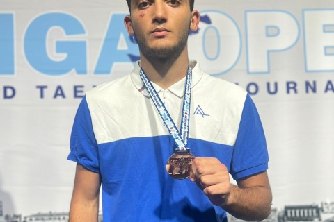 Taekvondoçularımız beynəlxalq turnirdə 13 medal qazanıblar - FOTO