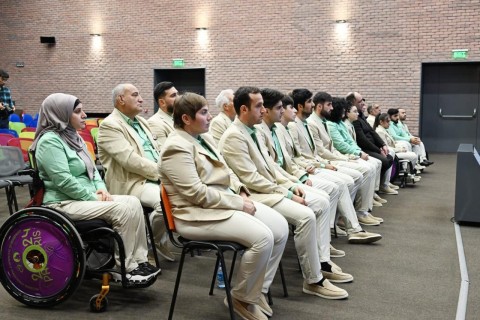 Farid Gayibov meets with athletes and coaches represented Azerbaijan at Paralympic Games - PHOTO