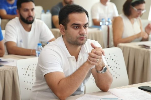 Batut üzrə 6 qat dünya çempionu məşqçi və hakimlərimizə seminar keçib - FOTO