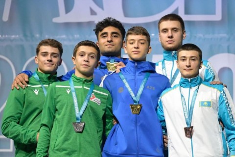 Akrobatika gimnastlarından dünya çempionatında tarixi nəticə - 8 medal - FOTO