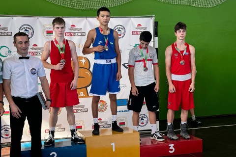 Boksçularımız Belarusda beynəlxalq turnirdə 7 medal qazanıb - FOTO