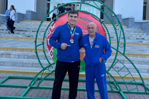 Boksçularımız Belarusda beynəlxalq turnirdə 7 medal qazanıb - FOTO