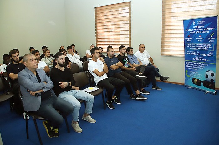 Danışılmış oyunlarla bağlı seminar - FOTO