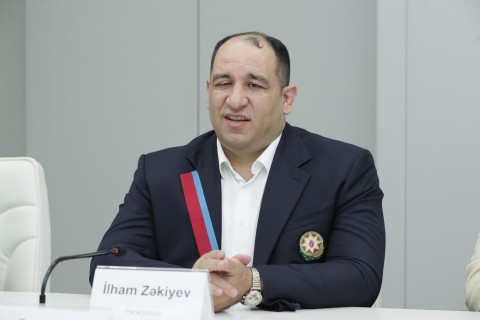 Sahil Babayev Paris-2024 Yay Paralimpiya Oyunlarında medal qazanan paralimpiyaçılarla görüşüb - FOTO