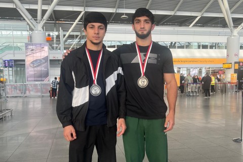 2 medals from Azerbaijani boxers in 39th Felix Stamm