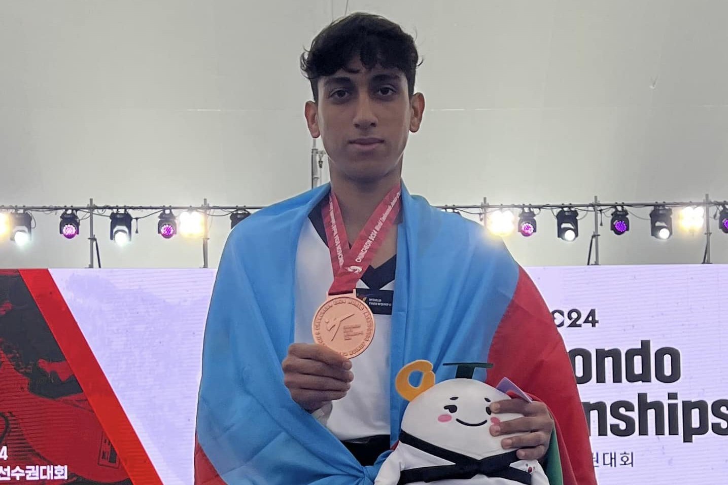 Azerbaijani team secure 17th medal at World Taekwondo Championships