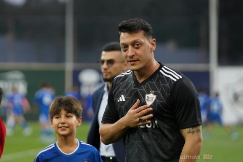 Məsut Özil “Qarabağ”ın düşərgəsində - FOTO- VİDEO