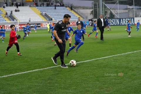 Məsut Özil “Qarabağ”ın düşərgəsində - FOTO- VİDEO