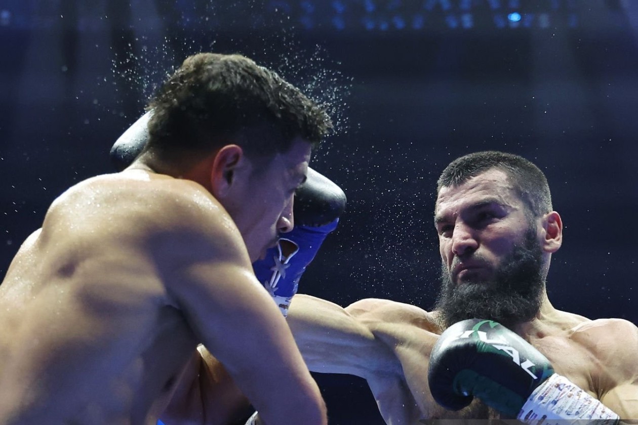 Beterbiev Becomes Undisputed World Champion!