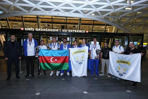 Azerrail players return home after winning European Cup - PHOTO - VIDEO