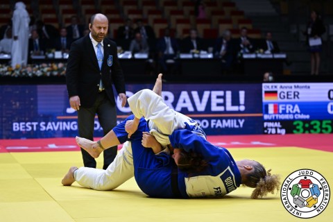 Nazim Umbayev represents Azerbaijan at Abu Dhabi Grand Slam as a referee