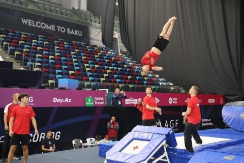 Bakıdakı Avropa çempionatı iştirakçılarının ilk podium məşqi - FOTO