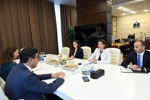 Fərid Qayıbov Beynəlxalq Xizək Alpinizmi Federasiyasının prezidentini qəbul edib - FOTO